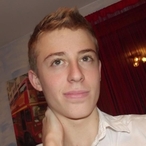 Pour dialoguer avec anthoo69800, telechargez son Messenger