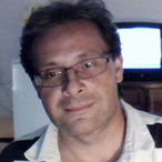 Pour dialoguer avec benoit77550, telechargez son Messenger