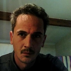 Pour dialoguer avec dartagnant78, telechargez son Messenger