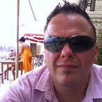 Pour dialoguer avec djgoom29, telechargez son Messenger