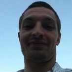 Pour dialoguer avec dmaz0, telechargez son Messenger