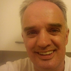 Pour dialoguer avec jeanperl, telechargez son Messenger