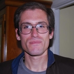 Pour dialoguer avec justeunenuit1, telechargez son Messenger