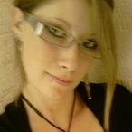 Tchat en direct avec Lora67