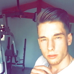 Tchat en direct avec Loris69800