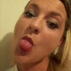 Tchat en direct avec Magalie674