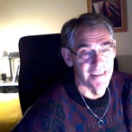 Pour dialoguer avec mom1943, telechargez son Messenger
