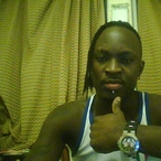 Pour dialoguer avec princedangola, telechargez son Messenger