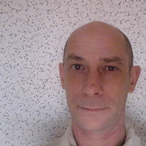 Pour dialoguer avec richarddrochon, telechargez son Messenger