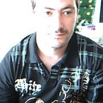 Pour dialoguer avec sebastien0209, telechargez son Messenger