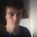 Tchat en direct avec Yoyoyo561000